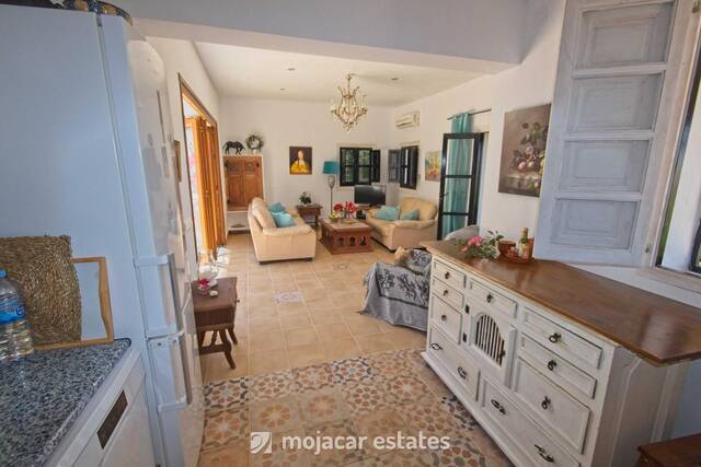 ME 1008: Villa for Rent in Mojácar, Almería