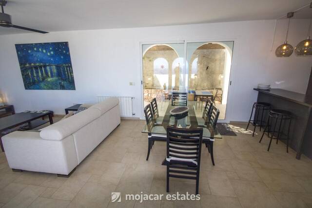 ME 1027: Villa for Rent in Mojácar, Almería