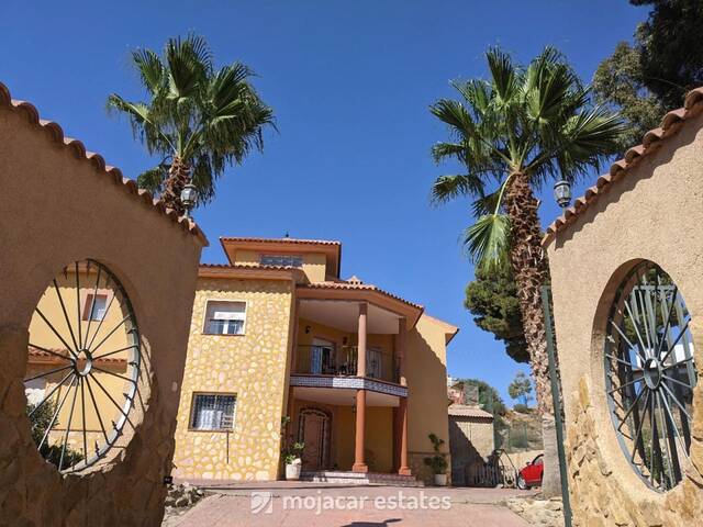 Villa in Villaricos, Almería