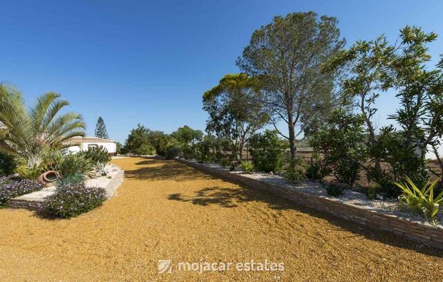 ME 2471: Villa for Sale in Turre, Almería