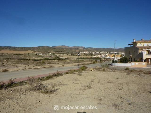 ME 2504: Land for Sale in Los Gallardos, Almería