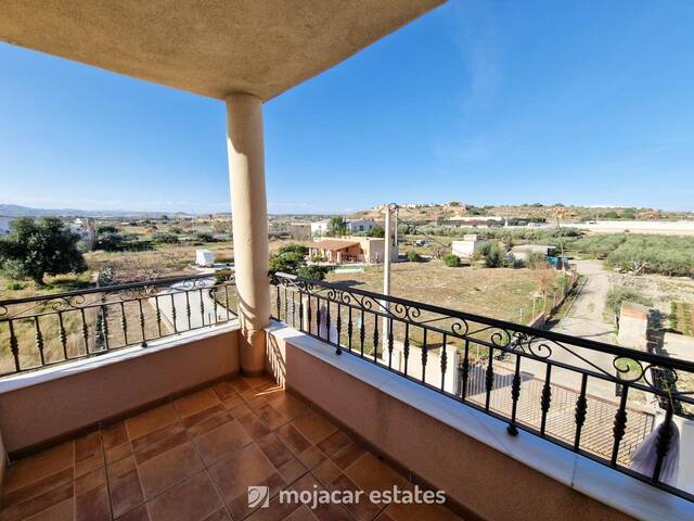 5 Bedroom Town house in Turre