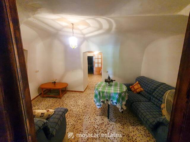 ME 2674: Town house for Sale in Cuevas del Almanzora, Almería