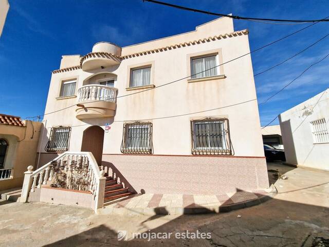 ME 2806: Town house for Sale in Carboneras, Almería
