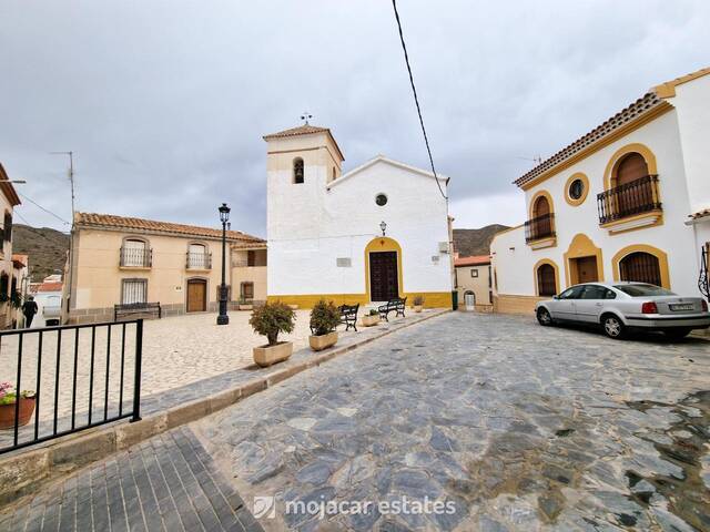 ME 2898: Country house for Sale in Lubrin, Almería