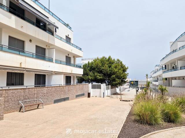 ME 2900: Apartment for Sale in Garrucha, Almería