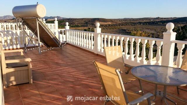 ME 2925: Villa for Sale in Sorbas, Almería