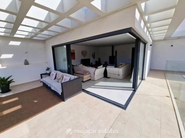 ME 2929: Villa for Sale in Mojácar, Almería