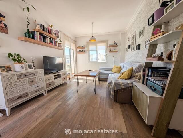 ME 2946: Apartment for Sale in Mojácar, Almería