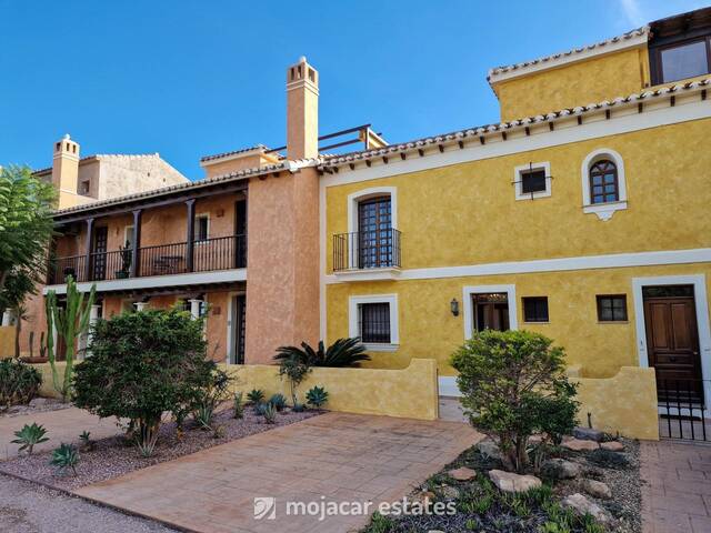 ME 2953: Town house for Sale in Cuevas del Almanzora, Almería