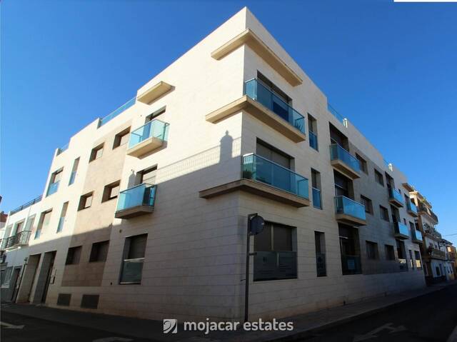 ME 2956: Apartment for Sale in Vera, Almería