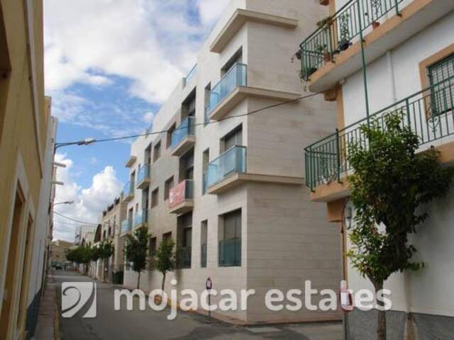 ME 2956: Apartment for Sale in Vera, Almería