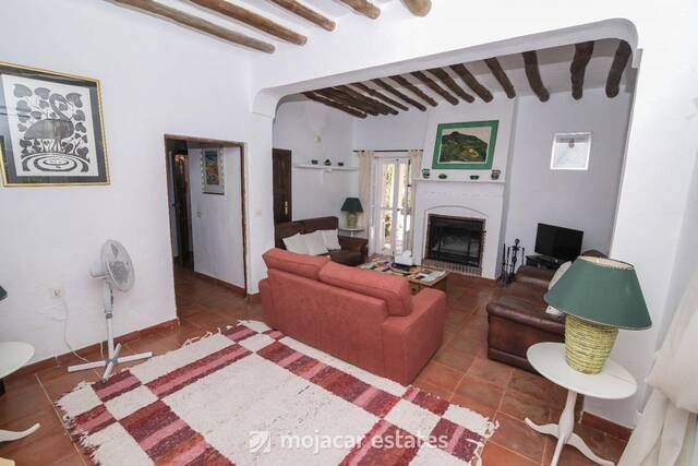 ME 1965: Villa for Sale in Turre, Almería