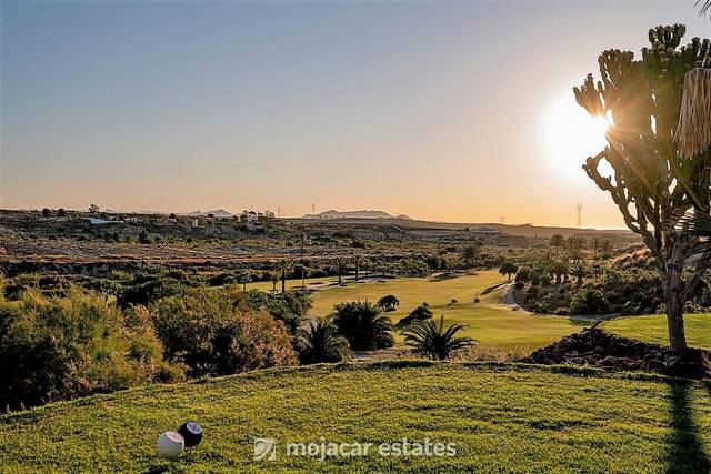 ME 2977: Villa for Sale in Vera, Almería