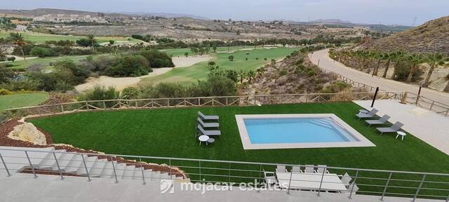 ME 2977: Villa for Sale in Vera, Almería