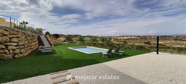 ME 2977: Villa for Sale in Vera, Almería