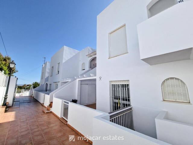 ME 3000: Apartment for Sale in Mojácar, Almería