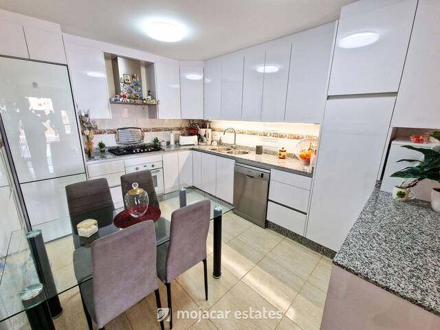 2 Bedroom Apartment in Garrucha