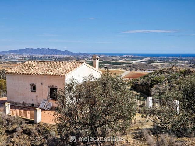 Country house in Los Gallardos, Almería