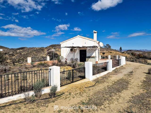 ME 3010: Country house for Sale in Los Gallardos, Almería