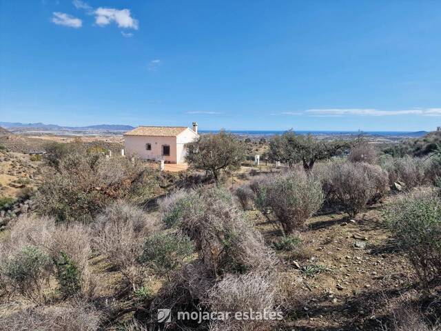 ME 3010: Country house for Sale in Los Gallardos, Almería