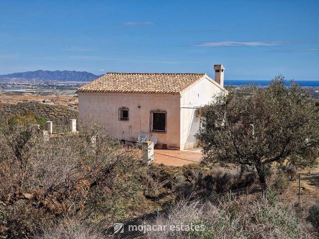 ME 3010: Country house for Sale in Los Gallardos, Almería