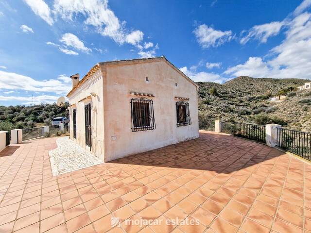 ME 3010: Country house for Sale in Los Gallardos, Almería