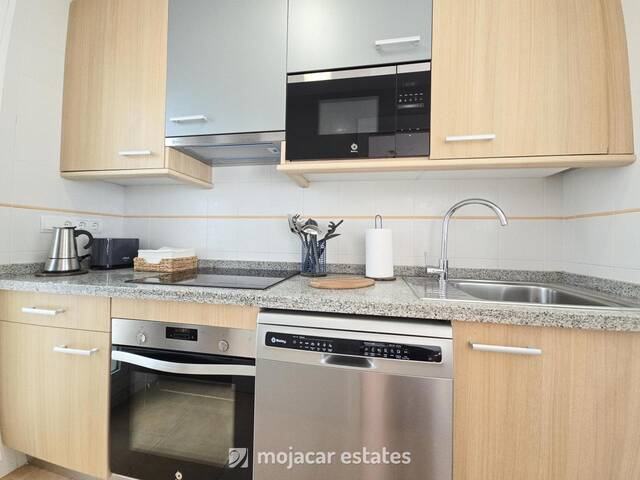 ME 3051: Apartment for Rent in Mojácar, Almería