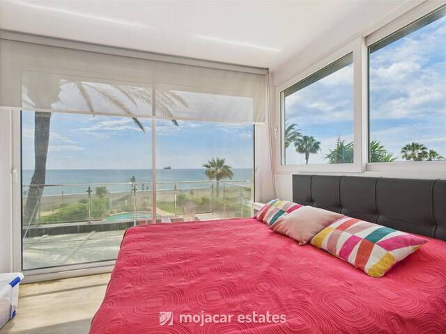 ME 3055: Villa for Sale in Vera Playa, Almería