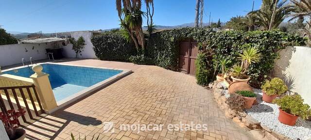 ME 3062: Villa for Sale in Los Gallardos, Almería