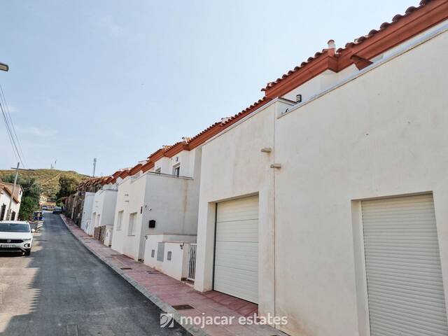 ME 3061: Town house for Sale in Guazamara, Almería