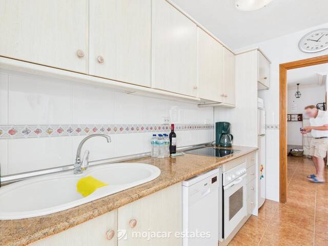 ME 3079: Apartment for Sale in Vera Playa, Almería