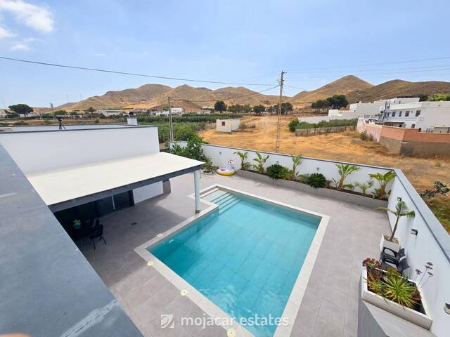 ME 3089: Villa for Sale in Carboneras, Almería