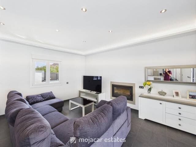 ME 3089: Villa for Sale in Carboneras, Almería
