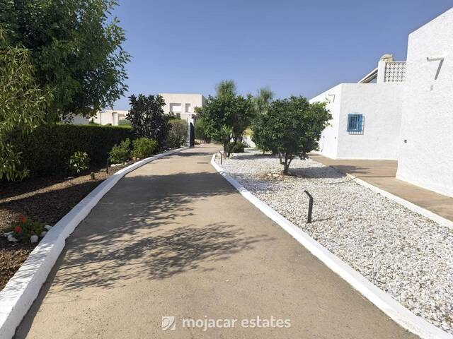 ME 3095: Villa for Sale in Las Cunas, Almería