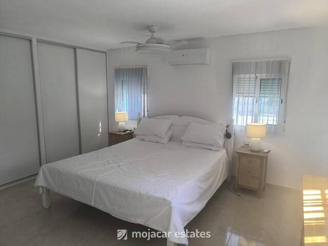 ME 3095: Villa for Sale in Las Cunas, Almería