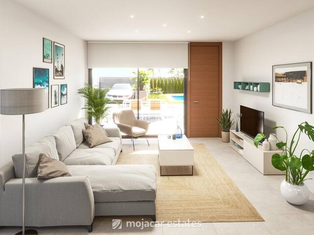 MB 3087: Villa for Sale in Vera Playa, Almería