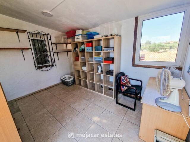 ME 3104: Villa for Sale in Turre, Almería