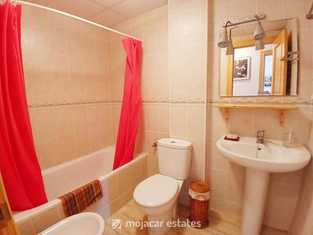 ME 3105: Apartment for Sale in Palomares, Almería