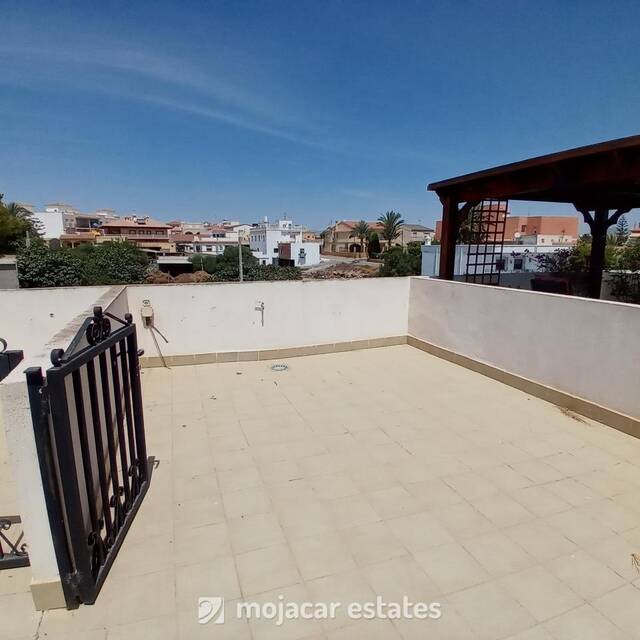 ME 3105: Apartment for Sale in Palomares, Almería