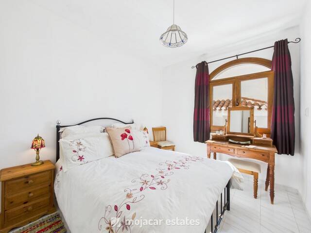 ME 3126: Apartment for Sale in Mojácar, Almería