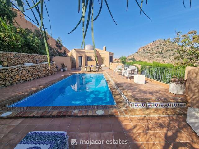 ME 3133: Villa for Sale in Turre, Almería