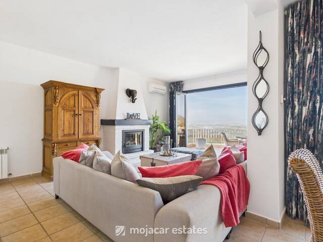 ME 3133: Villa for Sale in Turre, Almería