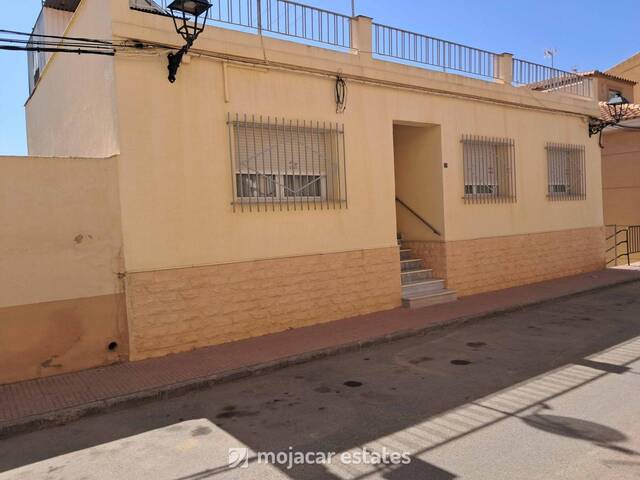 Town house in Cuevas del Almanzora, Almería