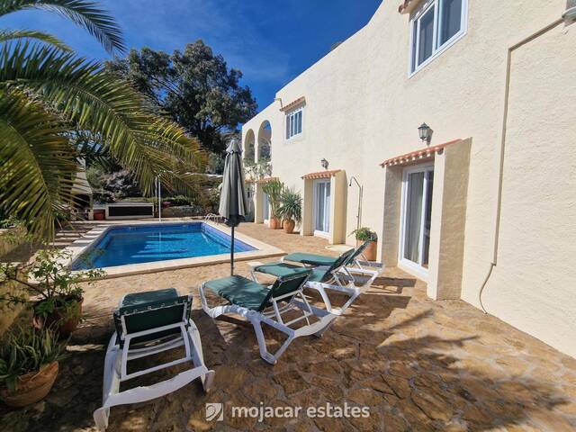 ME 3142: Villa for Sale in Mojácar, Almería
