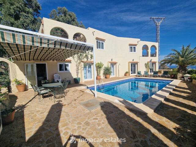 ME 3142: Villa for Sale in Mojácar, Almería