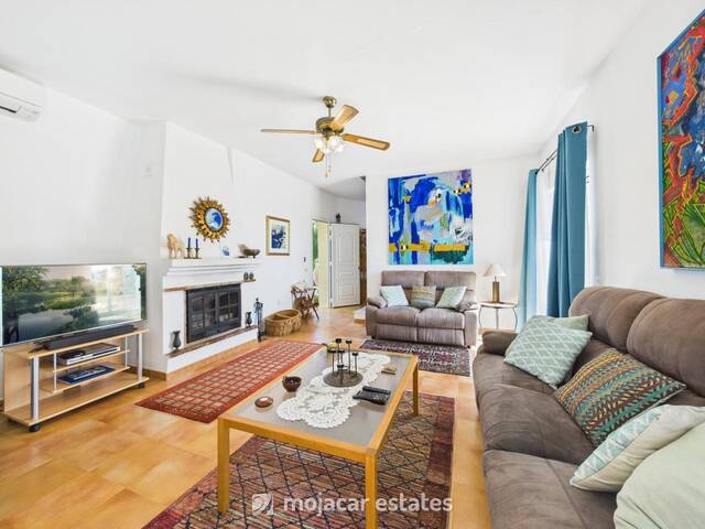 ME 3142: Villa for Sale in Mojácar, Almería