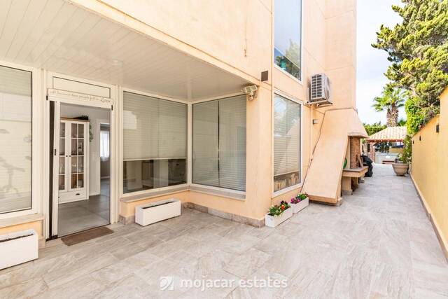 ME 3149: Villa for Sale in Garrucha, Almería