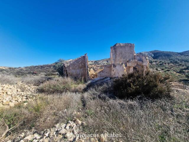 ME 3154: Land for Sale in Sorbas, Almería