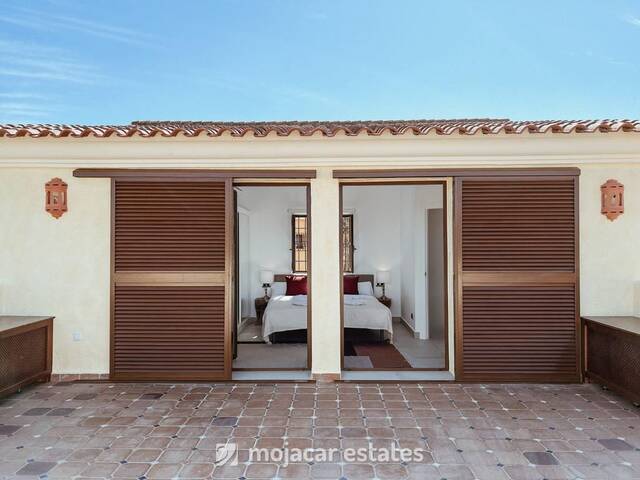 ME 2852: Villa for Sale in Cuevas del Almanzora, Almería ME 2852: Villa for Sale in Cuevas del Almanzora, Almería